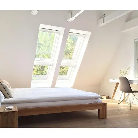 Johannisnest Comfortable Poppenbull